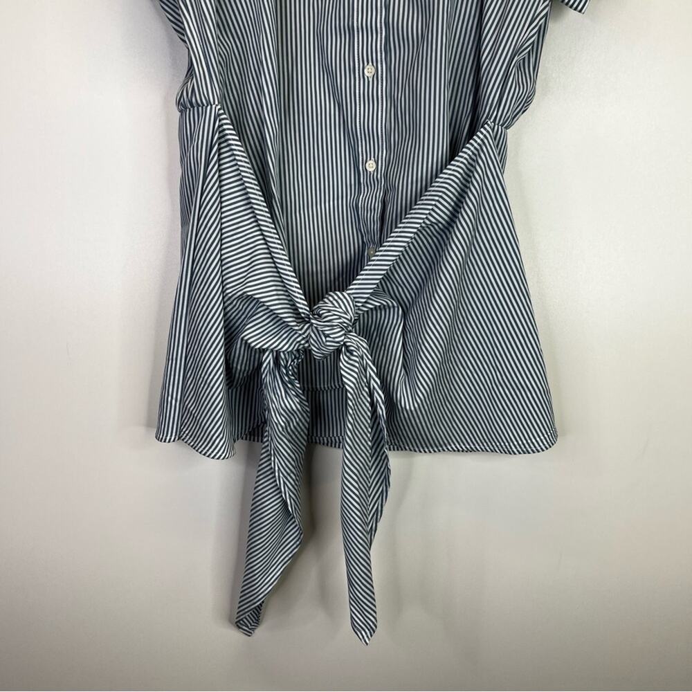 Lauren Ralph Lauren Striped tie front striped shirt - large - Picture 7 of 13